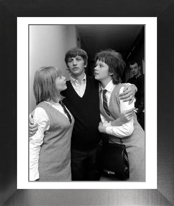 Framed Print : Ringo Starr Print: Twickenham Studios, 1964
