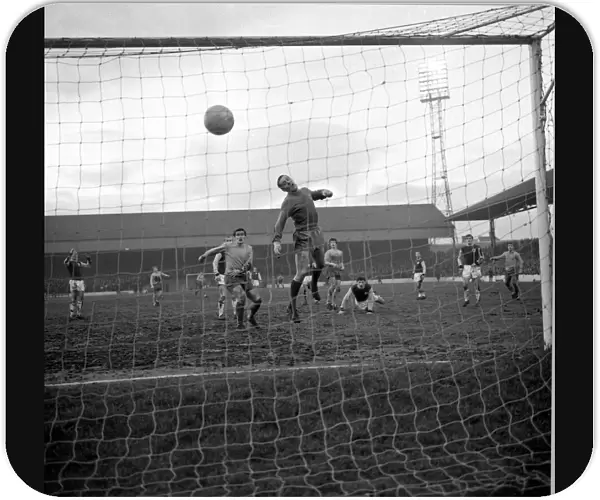 Burnley v Everton. December 1967