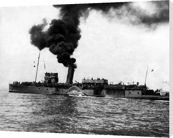 World War Two - Second World War - An old paddle steamer