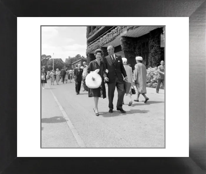 Framed Print : Fred Perry with Barbara Riese Wimbledon Print 1962 Framed Print : Fred Perry with Barbara Riese Wimbledon Print 1962