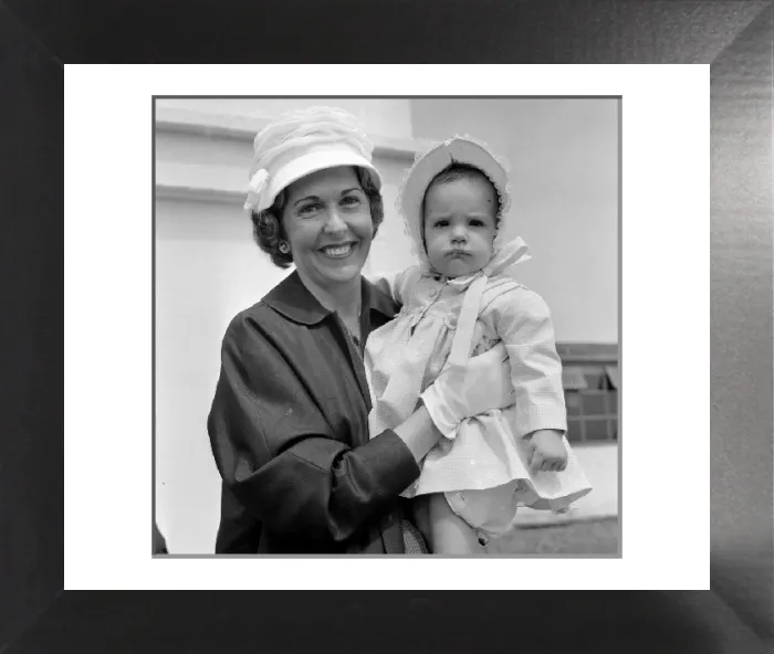 Framed Print : Barbara Riese with Penny at London Airport Print 1959