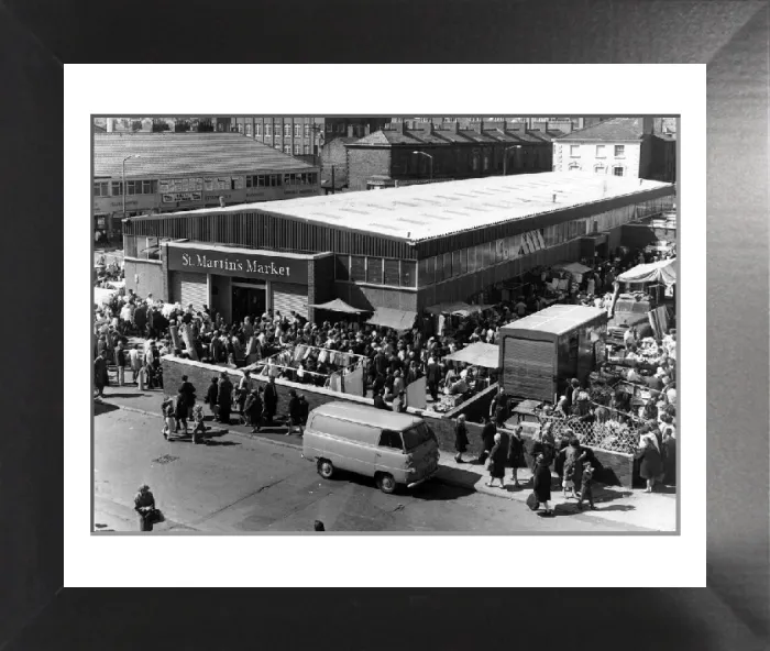 Framed Print : St Martins Market, Liverpool Print - 17th August 1968 Framed Print : St Martins Market, Liverpool Print - 17th August 1968