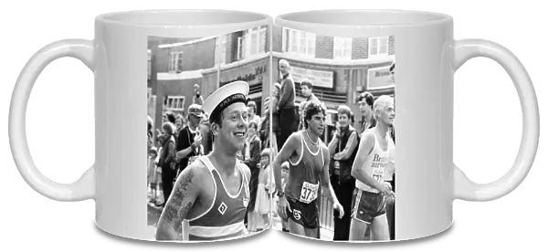 London Marathon 1982, Sponsored by Gillette, Sunday 9th May 1982. HMS Active Sailor