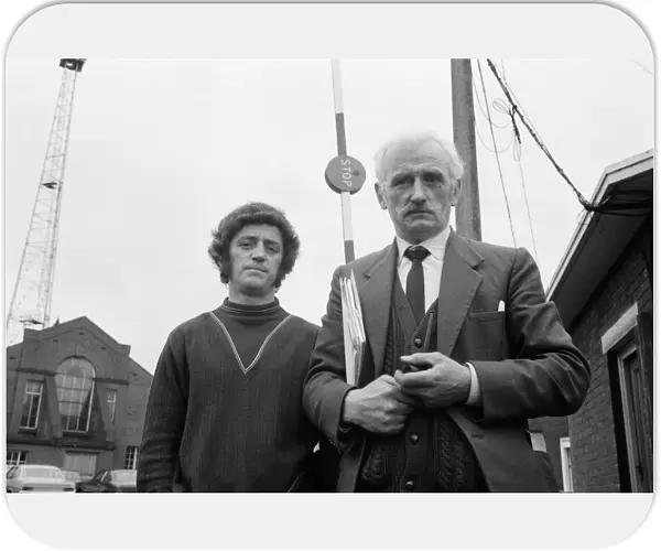 Irlam steel works dispute. Eric Teal (left) secretary to the joint trade union action