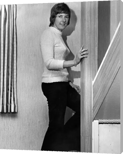 Sue Lopez, photographed at her home in Dibben, Hants. 4th February 1972