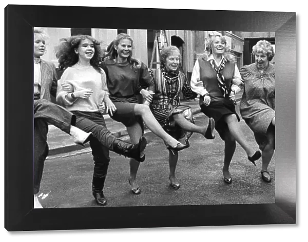 Wendy Richard with Letitia Dean, Susan Tully, Shirley Cheriton, Gretchen Franklin