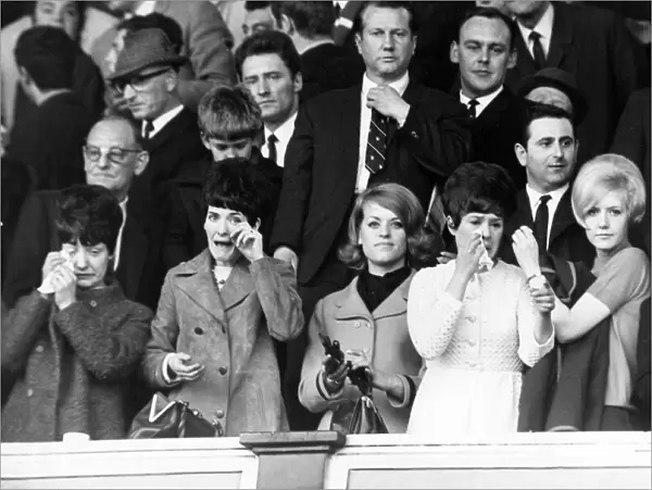 English FA Cup semi-final. Chelsea 1-0 Leeds United. Chelsea wives at the end of the game