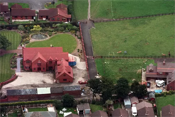 New Plot of Land of Michael Owen House 1998
