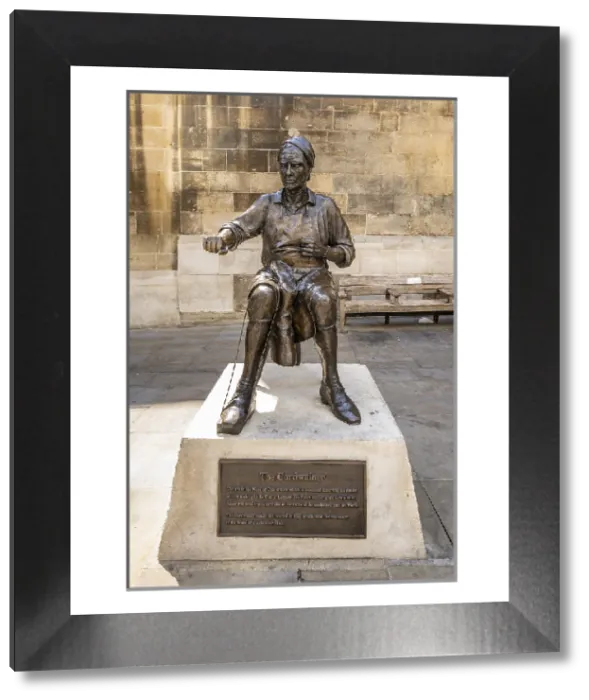 Framed Print : London Print - The Cordwainer Monument in City Center