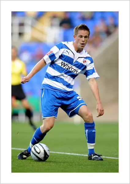 Gylfi Sigurdsson in Action: Reading FC vs Burton Albion - Carling Cup First Round