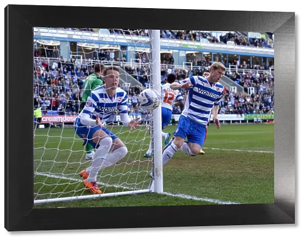 Clash of the Contenders: Reading FC vs Huddersfield (2013-14) - Sky Bet Championship