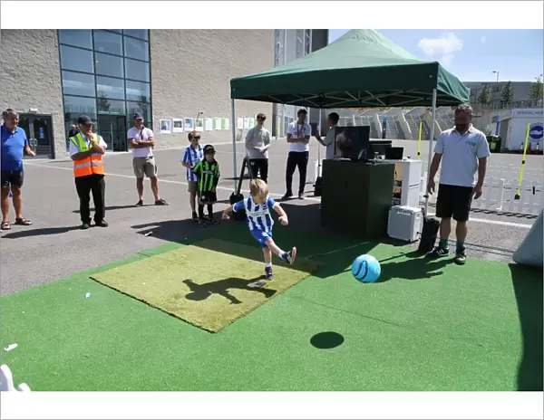 Young Seagulls Open Training Session: Speed and Shoot-Out Challenge (31st July 2015)