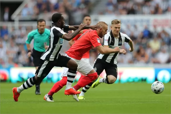 Sky Bet Championship Showdown: Newcastle United vs. Brighton and Hove Albion at St. James Park (27 / 08 / 2016)