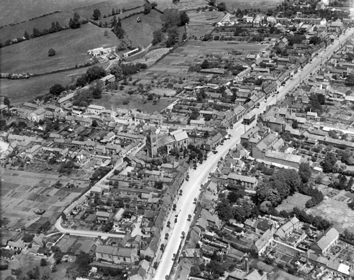 Framed Print : Wootton Bassett Print, 1930 Aerial View Framed Print : Wootton Bassett Print, 1930 Aerial View