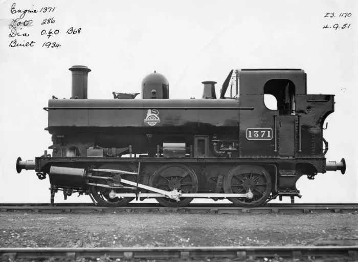 Framed Print : BR Pannier Tank No. 1371 Print, 1951 Framed Print : BR Pannier Tank No. 1371 Print, 1951
