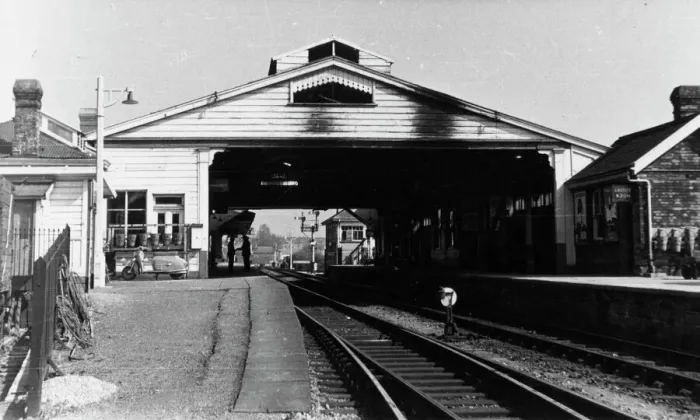 Framed Print : Print of Frome Station, Somerset, 1960 Framed Print : Print of Frome Station, Somerset, 1960