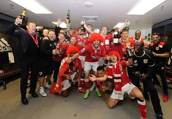 Bristol City Football Club: Celebrating Victory in the Johnstone's Paint Trophy Final at Wembley Stadium