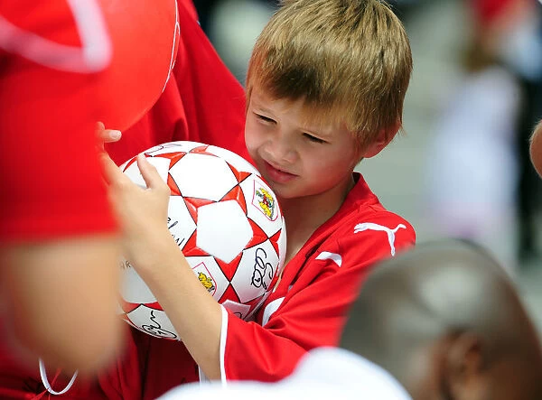 Bristol City Open Day 2010-11: A Peek Behind the Scenes of the First Team's Season