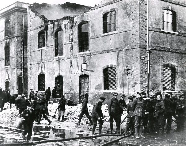 Clearing up bomb damage, Salonika, Greece, WW1
