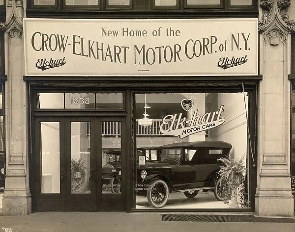 Crow Elkhart showroom