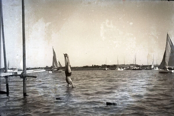 Diving - The River Crouch, Hullbridge, Kent