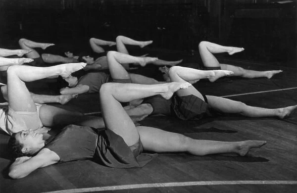 KEEP FIT CLASS  /  1930 S