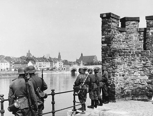 German troops in Mstricht WWII