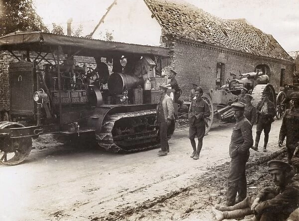 Holt tractor transporting heavy artillery, WW1