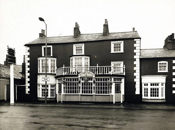 Photograph of Albion PH, East Molesey, Surrey