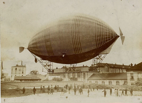 Severo?s airship PAX, 12 May 1902