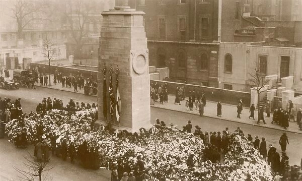 Whitehall  /  Cenotaph 1920