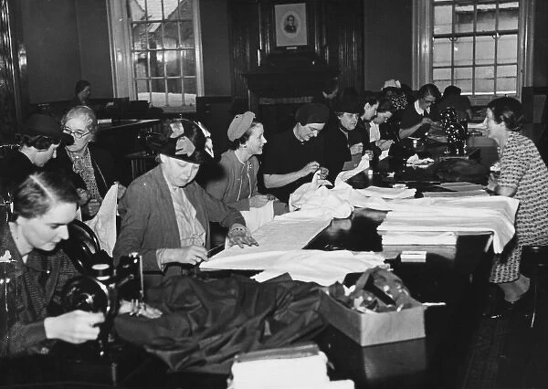 Womens sewing circle WWII