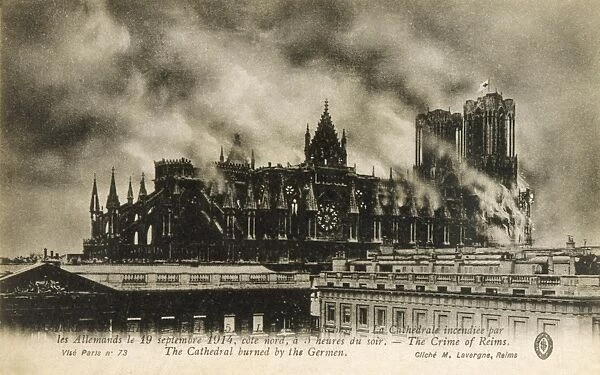 Wwi  /  Reims Cathedral  /  Fire