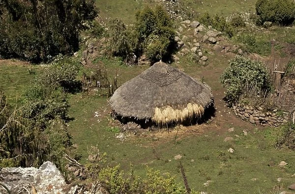 Cattle shelter, Ethiopia C017  /  7614