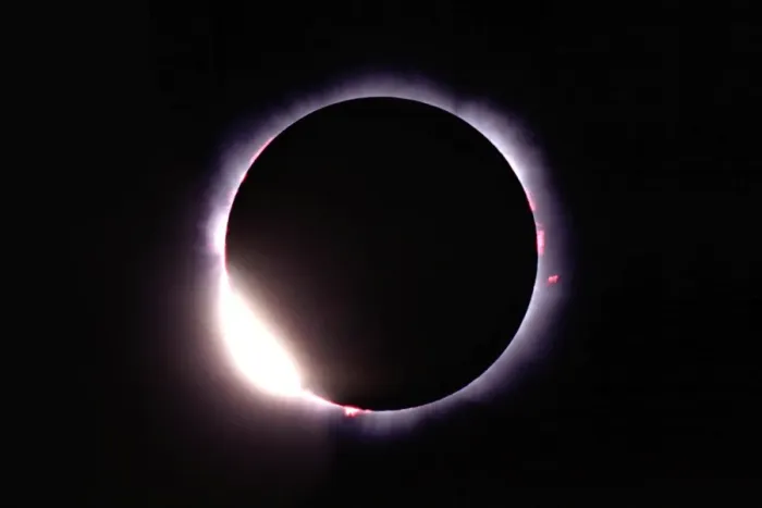 Framed Print : Diamond Ring Effect Print: Total Solar Eclipse 11th August 1999 Framed Print : Diamond Ring Effect Print: Total Solar Eclipse 11th August 1999