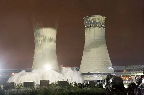 Tinsley cooling towers demolition