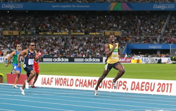 Usain Bolt Wins 200m Gold at 2011 World Athletics Championships