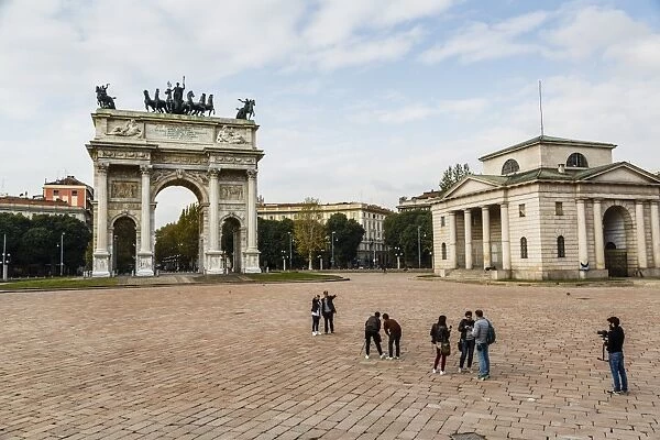 The Arch of Peace (Arco della Pace), Sempione Park, Milan, Lombardy, Italy, Europe