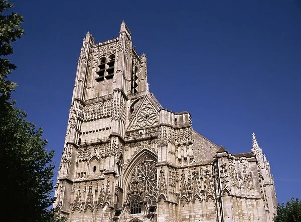 Cathedral of St. Stephen, Auxerre, Burgundy, France, Europe