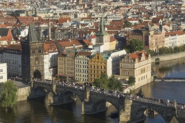 Elevated view of the Charles Bridge, UNESCO World Heritage Site, Prague, Czech Republic, Europe