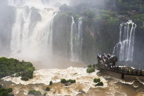 Iguazu Falls, Brazil side, UNESCO World Heritage Site, viewing platform for Devils Throat
