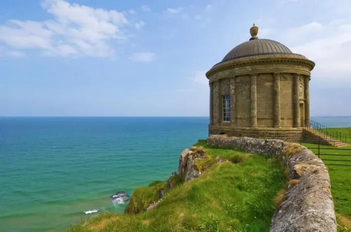 Framed Print : The Mussenden Temple Print, Downhill Estate Framed Print : The Mussenden Temple Print, Downhill Estate