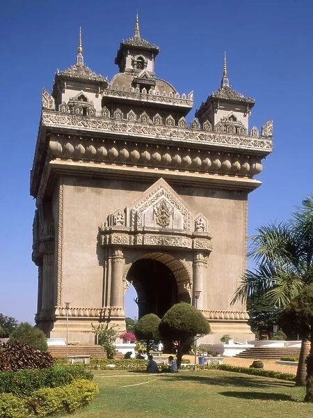 Patuxai (Arc de Triomphe), Vientiane, Laos, Indochina, Southeast Asia, Asia