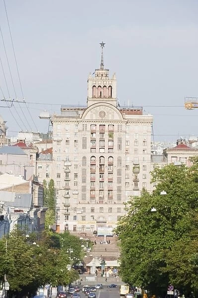 Soviet era architecture on vul Kreshchatyk, Kiev, Ukraine, Europe