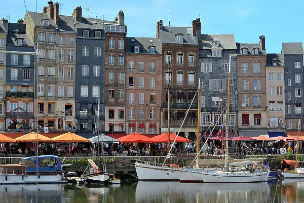 The Vieux Bassin, Old Harbour, St. Catherines Quay, Honfleur, Calvados, Basse Normandie (Normandy)