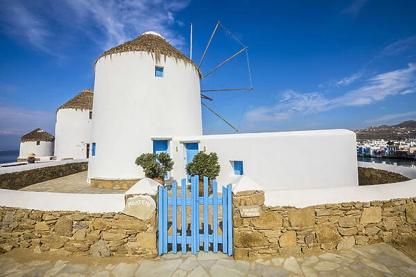 Kato Mili windmills, Chora (Mykonos Town), Mykonos, Cyclades Islands, Greece
