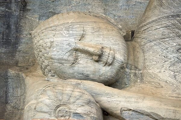 Reclining Buddha in Polonnaruwa, Sri Lanka