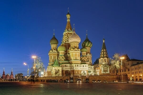 Russia, Moscow, Red Square, Kremlin, St. Basils Cathedral