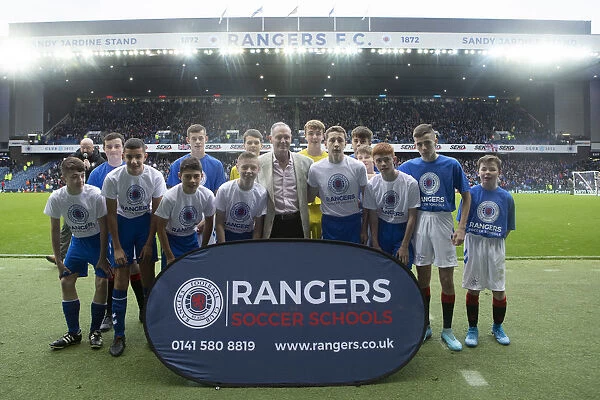 Rangers Legends: Paul Gascoigne Inspires Young Players at Half Time during Rangers 5-0 Victory over Hamilton Academical (Scottish Premiership, Ibrox Stadium)