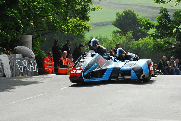 David Atkinson & Phil Knapton (LCR Suzuki) 2012 Sidecar TT